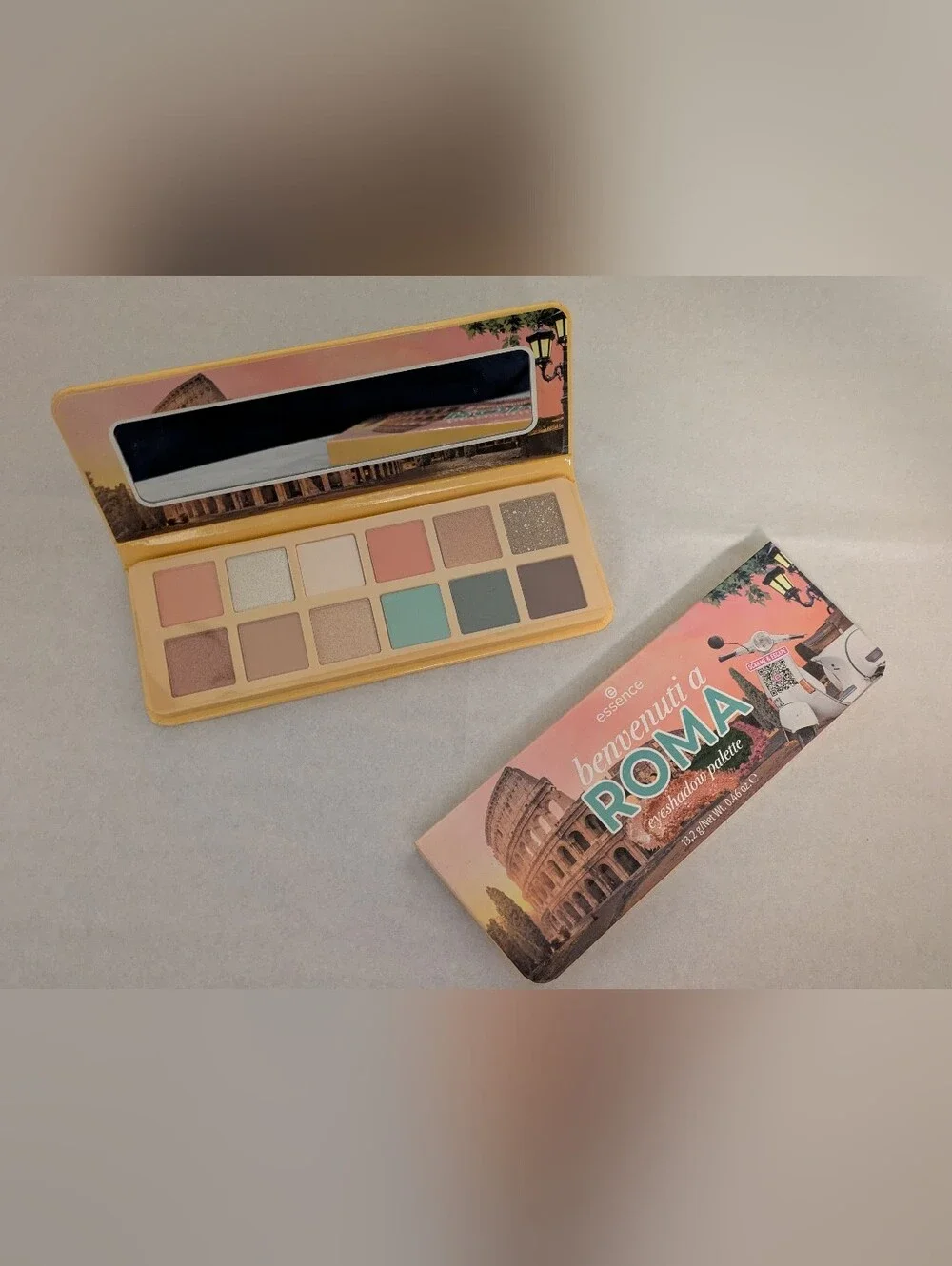 Benvenuti a Roma Eyeshadow Palette - Pastel Pink & Mint Shades 2/$6